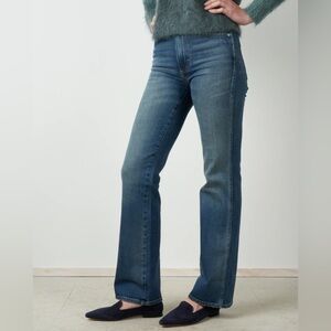 AMO High Rise Kick Jeans in Stargazer Medium Wash SZ 27 4